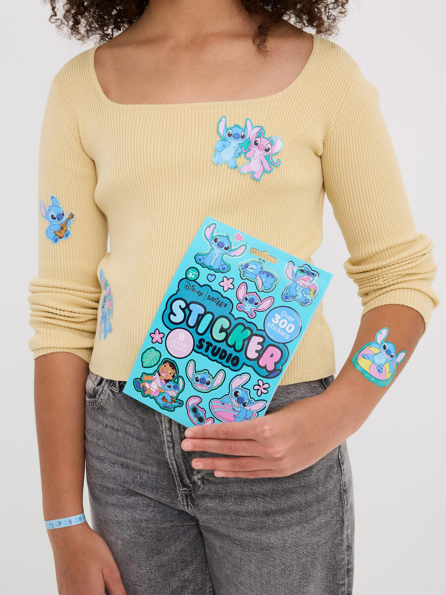 livre dautocollants stitch studio