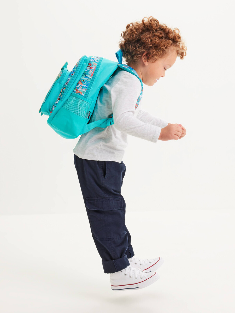 sac à dos pour enfant avec personnage aventurier