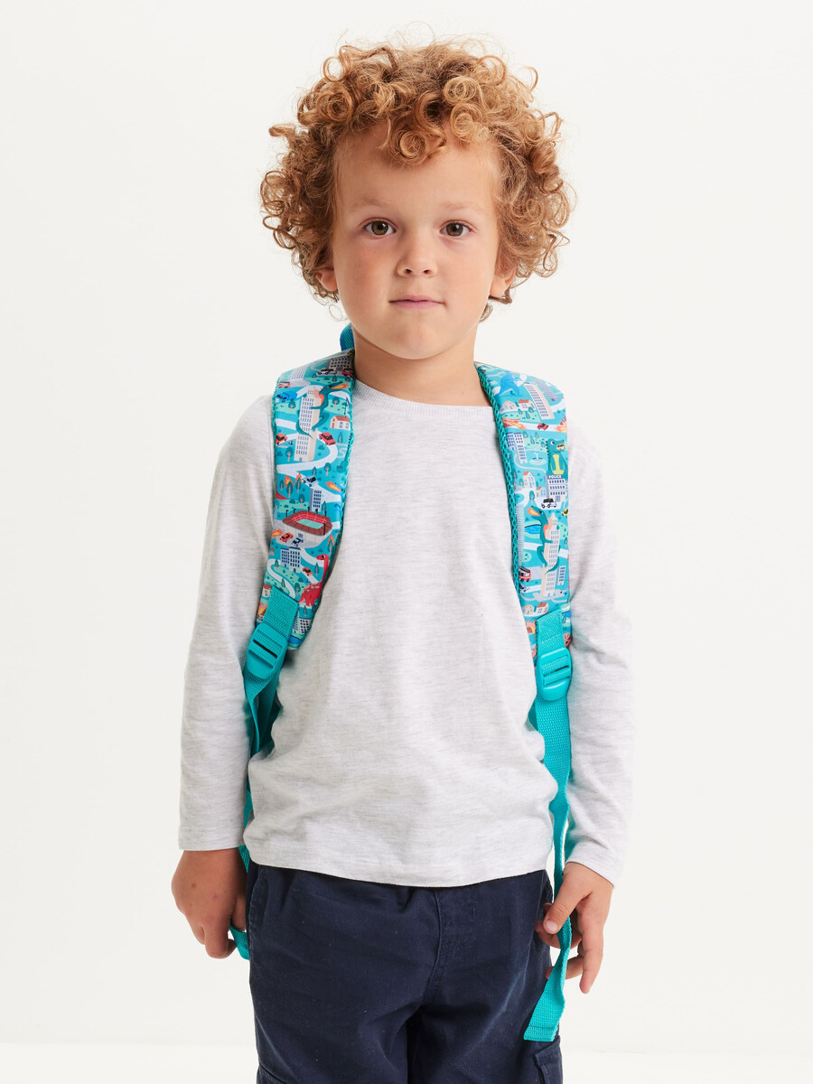 sac à dos pour enfant avec personnage aventurier