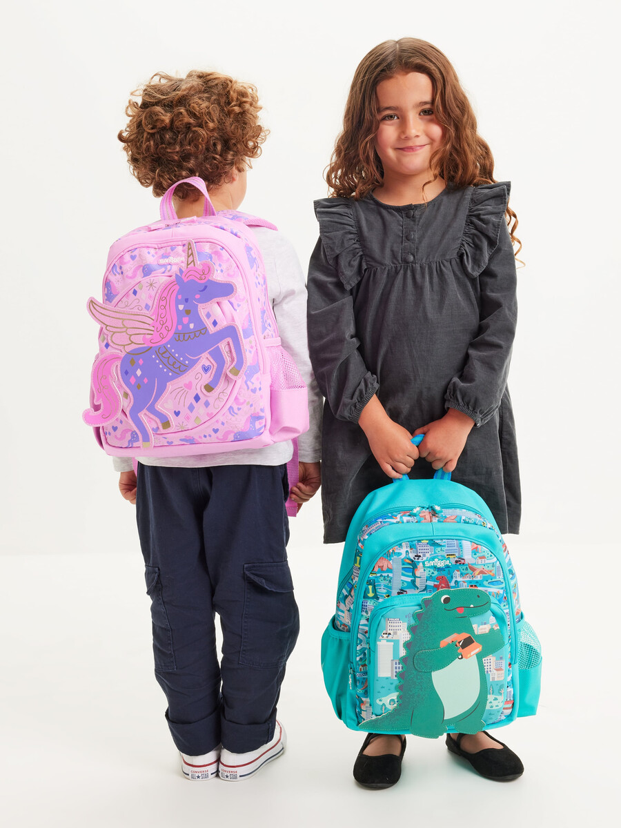 sac à dos pour enfant avec personnage aventurier