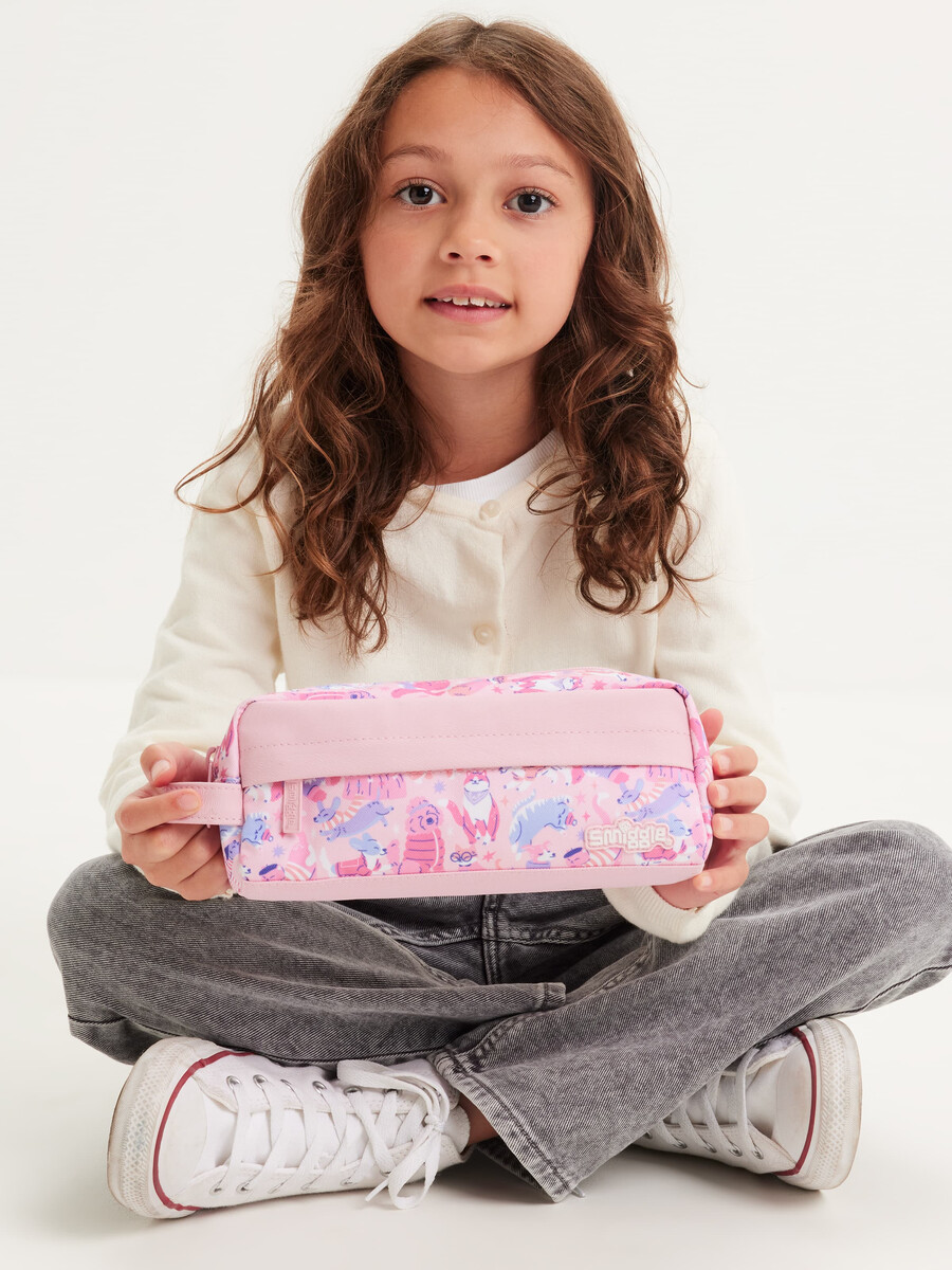 trousse surreal essentials