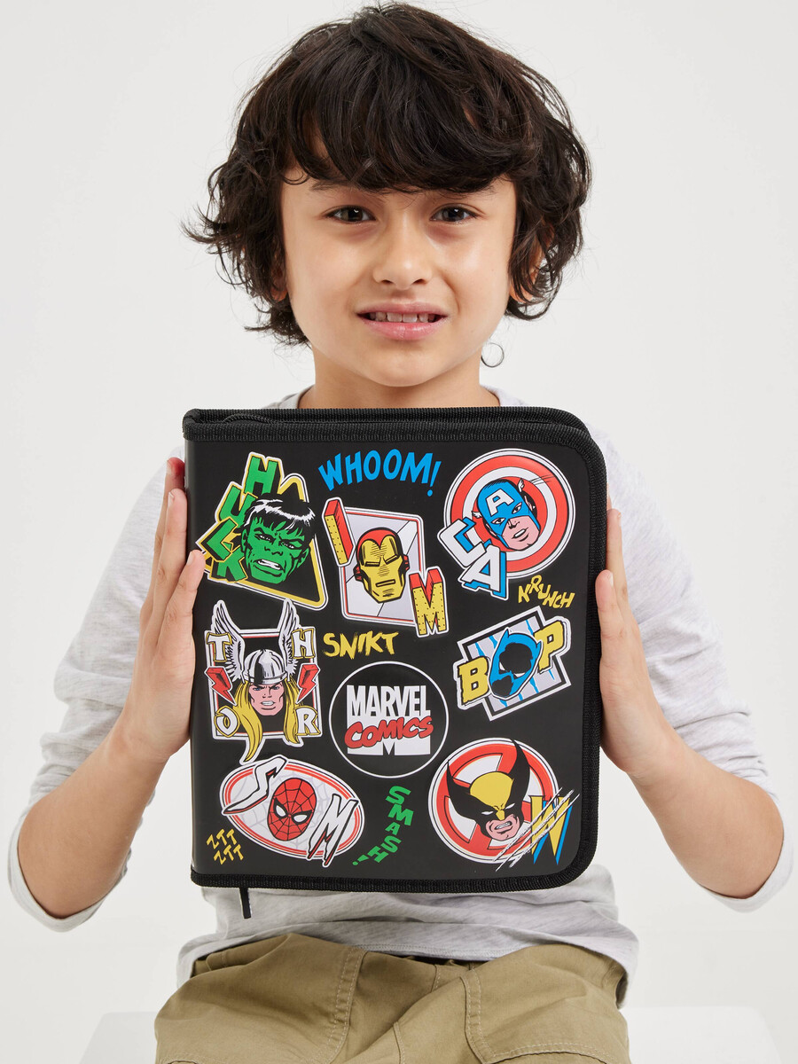 coffret cadeau de papeterie marvel zip it