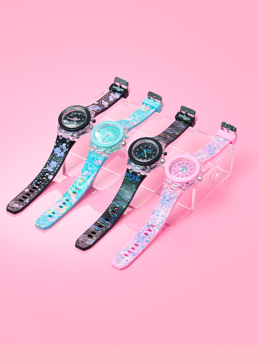 montre bright eyes qui sillumine