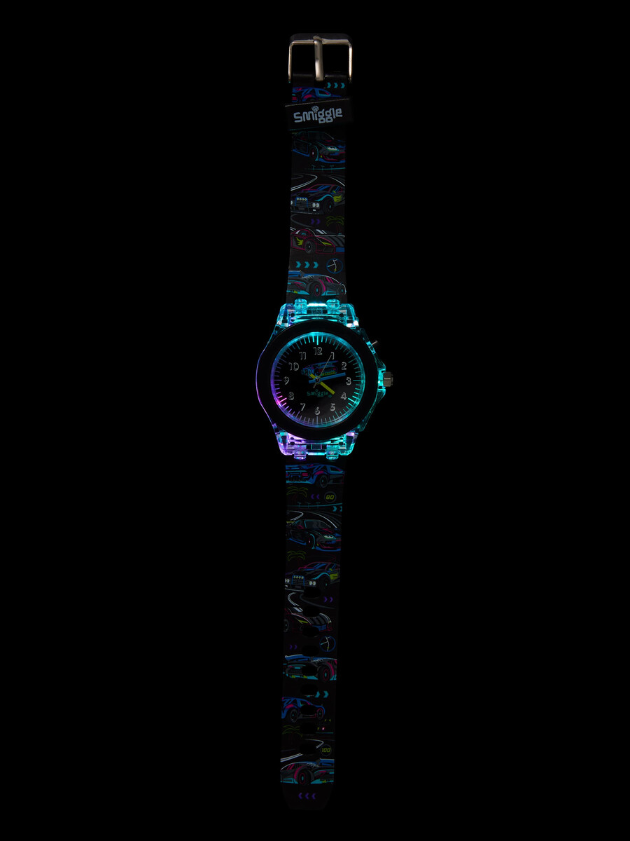montre bright eyes qui sillumine
